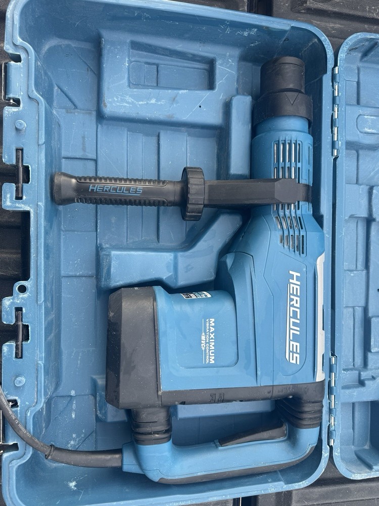 Hercules HE35 14 Amp 1-7/8" SDS-MAX Type Variable Speed Rotary Hammer W/Bits