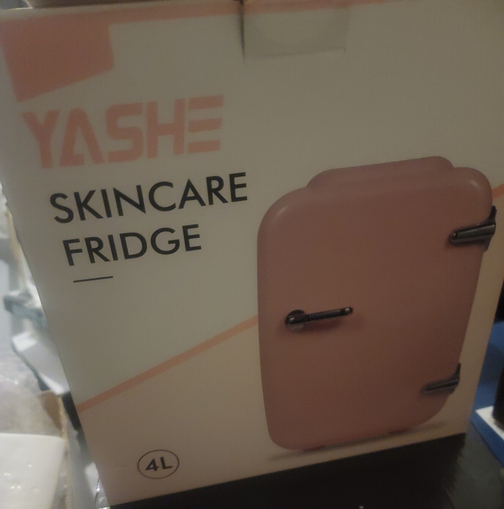 Yashe Skin Care Fridge