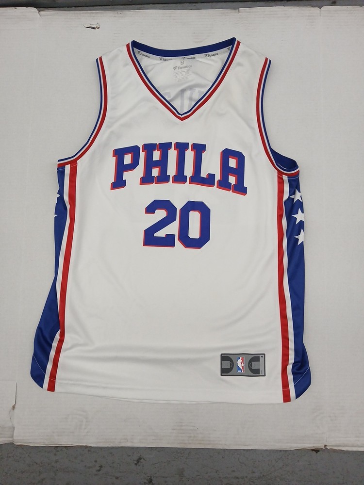 PHILLADEPHIA SEVENTY SIXITY .JERZY SIZE MEDIUM.