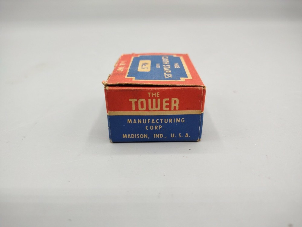 VINTAGE TOWER BRAND CLOTH STAPLES #5 BOX FULL