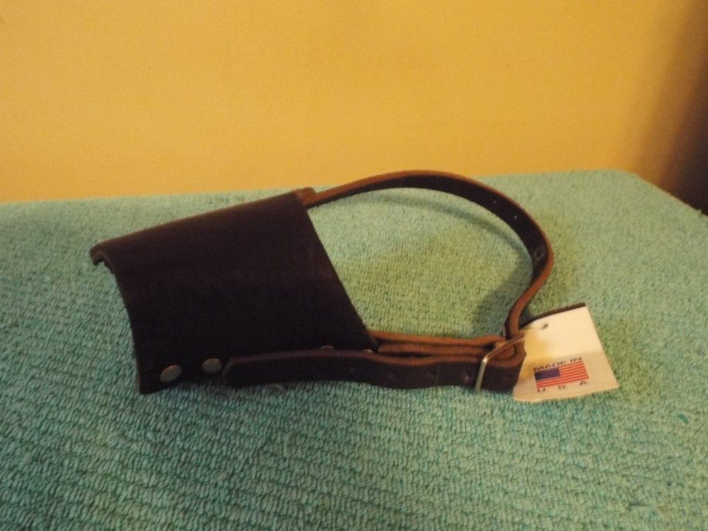 Black Medium Dog Muzzle NWT