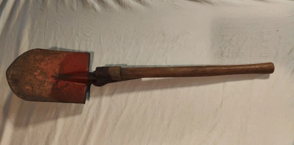 WW2 Japanese Shovel