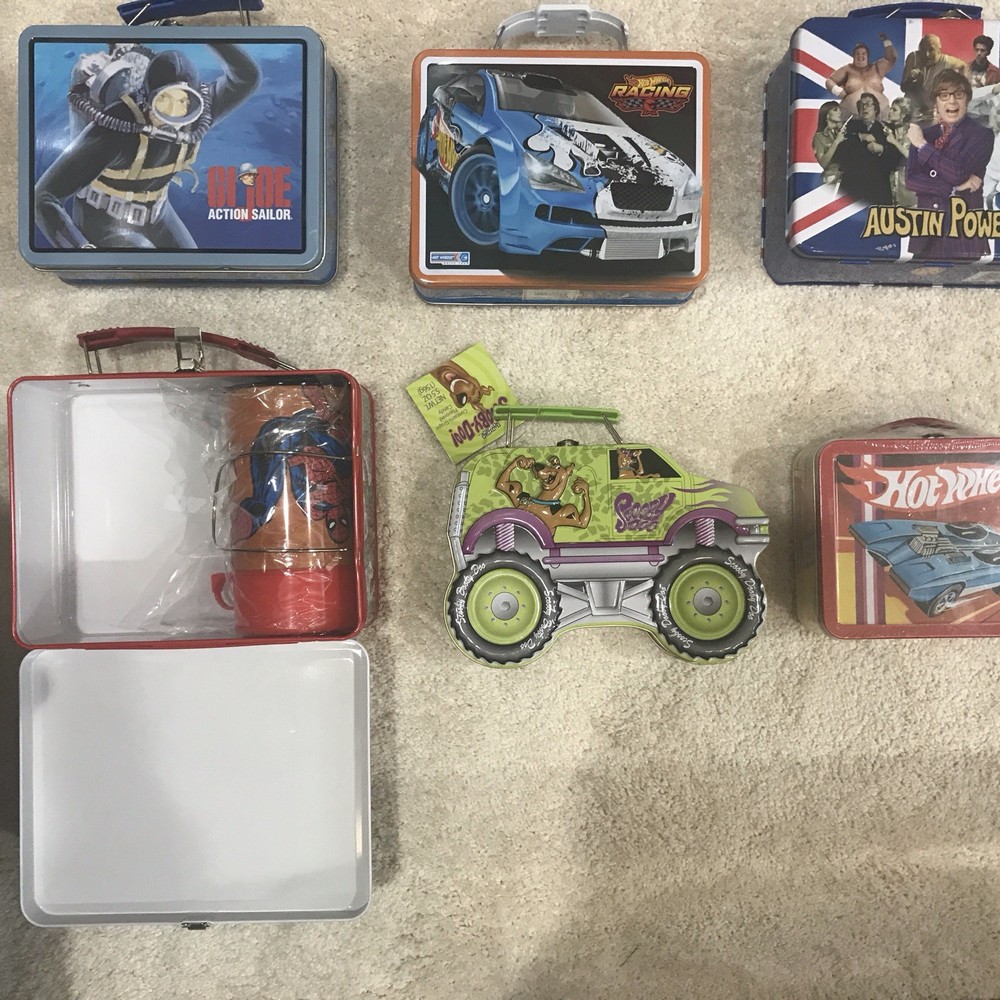 Collection Of 9 Lunch Boxes!