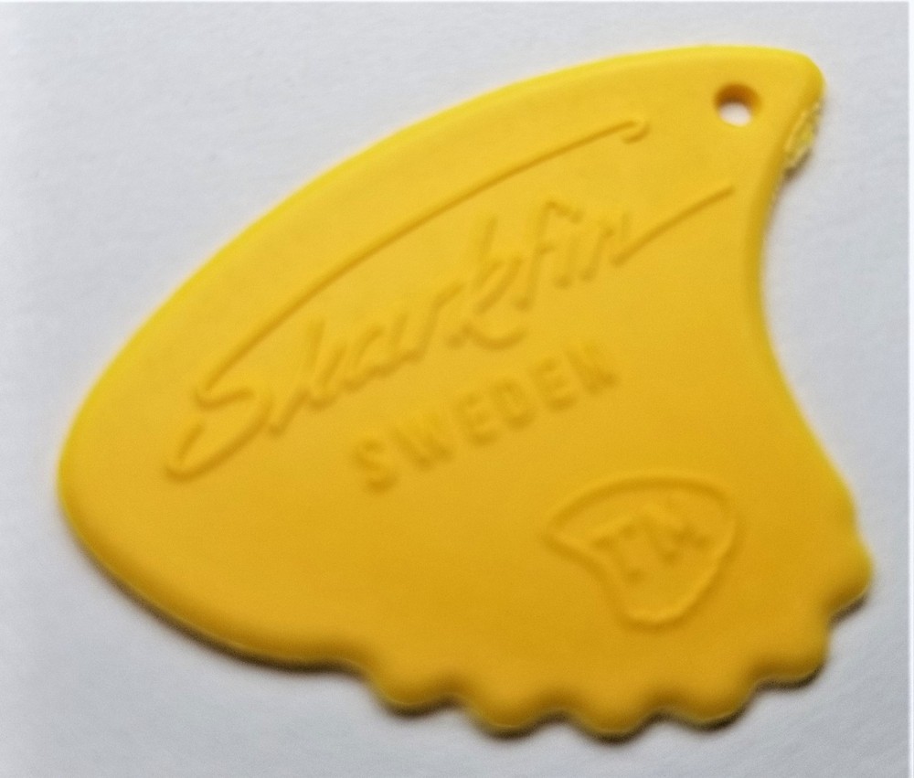 Landstrom Sharkfin guitar picks 4 Picks (extra Heavy, Heavy, Medium, Light