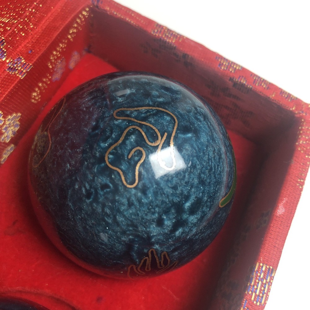 VTG Chinese Hand BaoDing IRON Balls Musical Chime Blue Black Box