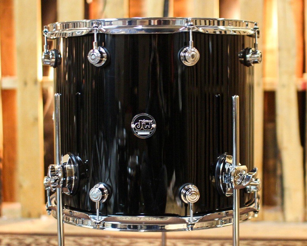 DW Performance Piano Black Lacquer Floor Tom - 14x16
