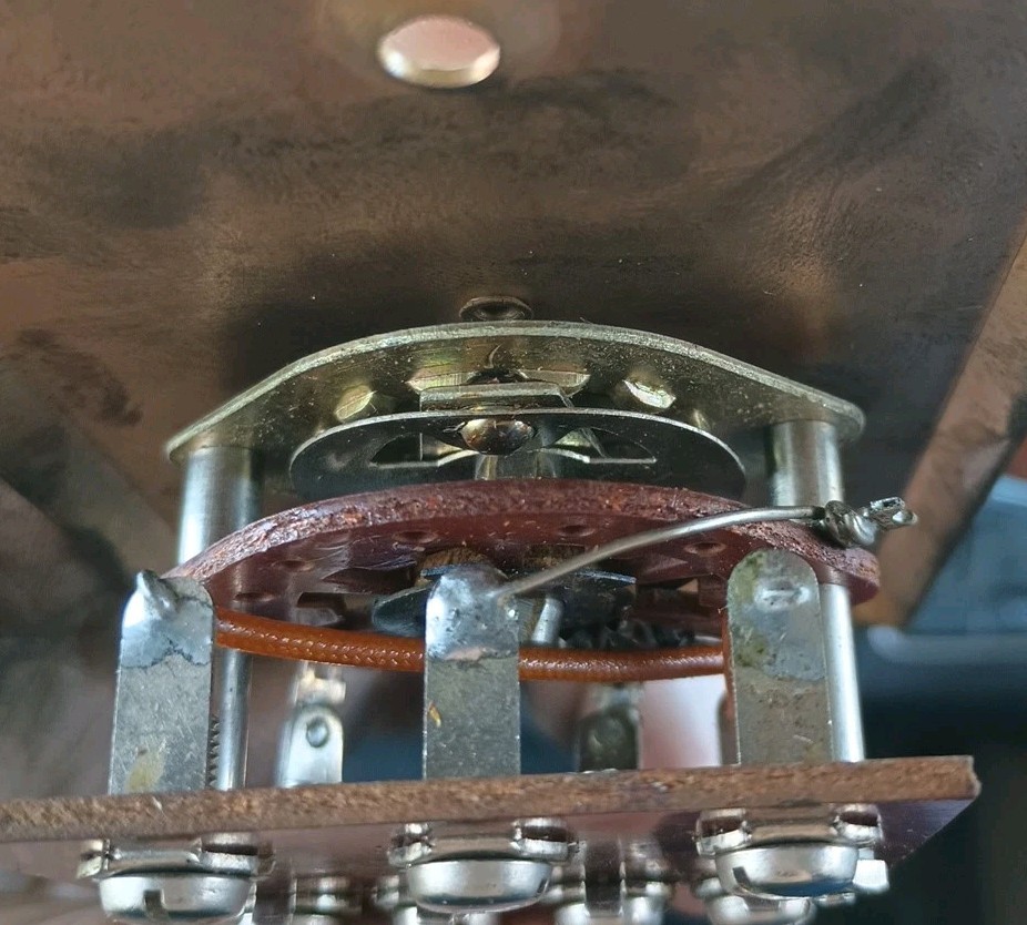 Argonme AR-233 Speaker Selector