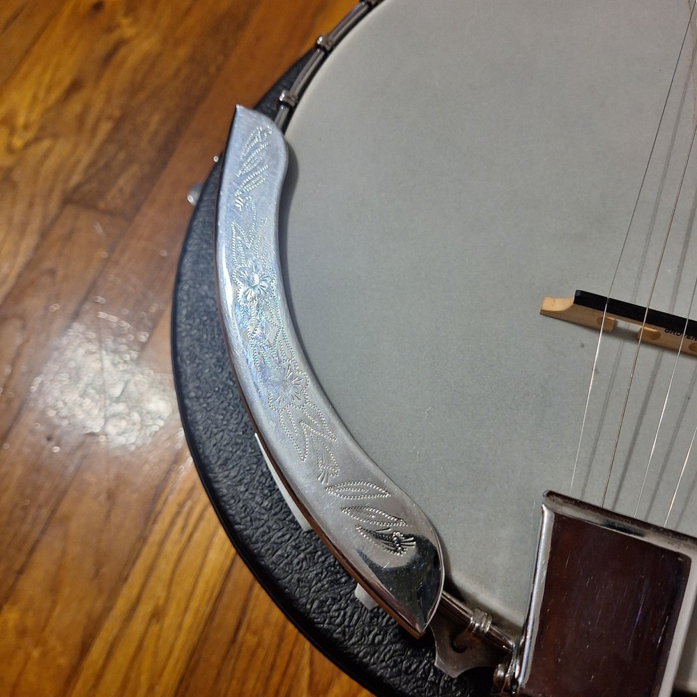 Oscar Schmidt OB-5 Banjo W/ Washburn Hard Leather Case & Extra Strings