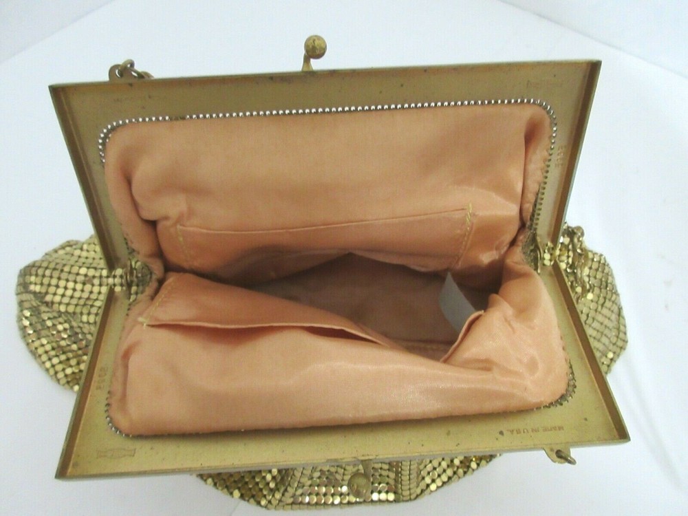 GOLD MESH WHITING & DAVID EVENING BAG