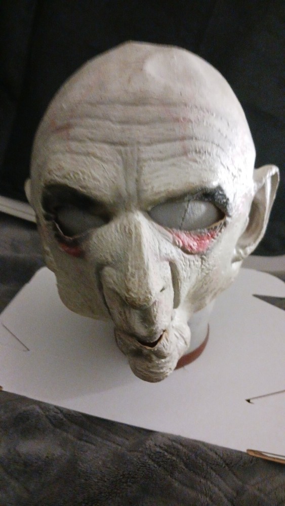 2000 don post studios mask