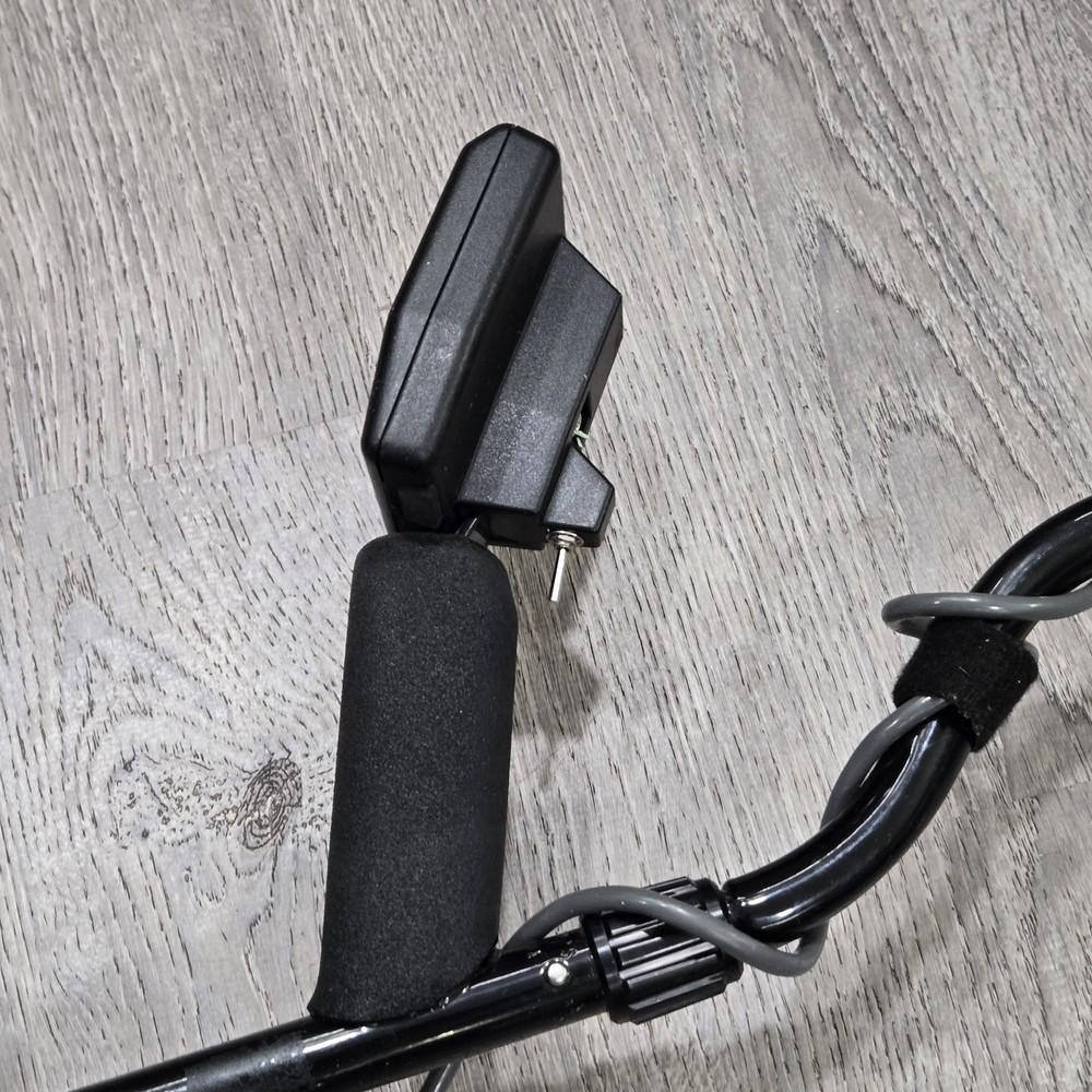 White's Electronics Spectrum XLT Metal Detector