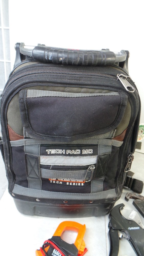 MISC ELECTRICIAN TOOLS & BAG (121444-1B AOO CTR-A2)