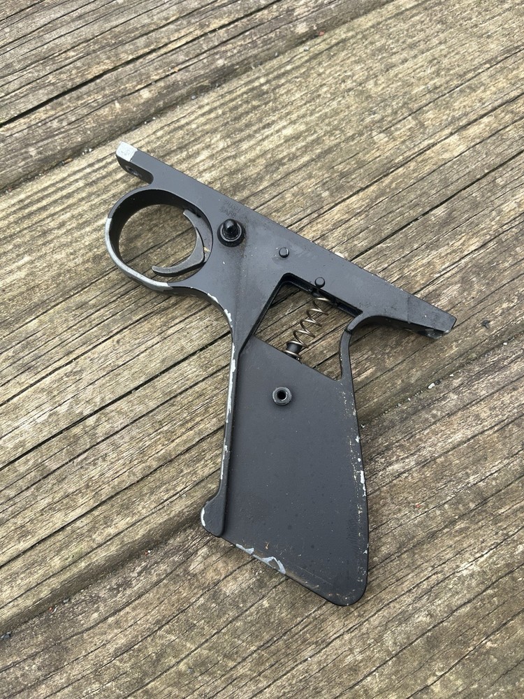 Vintage crosman 1377 1322 2240 Frame, trigger, assembly