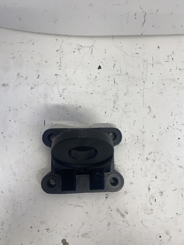 2013 International Maxxforce 13 Engine Mount 3824527C1 (548-12860)