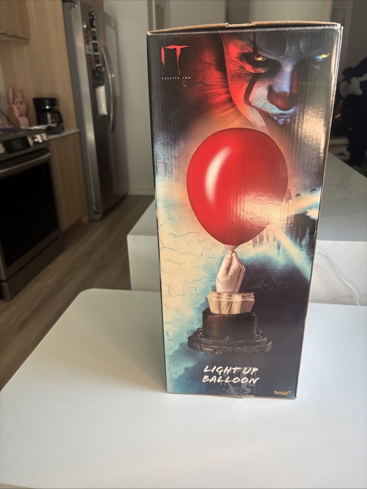 IT Chapter Two-Pennywise Flying Balloon 🎈