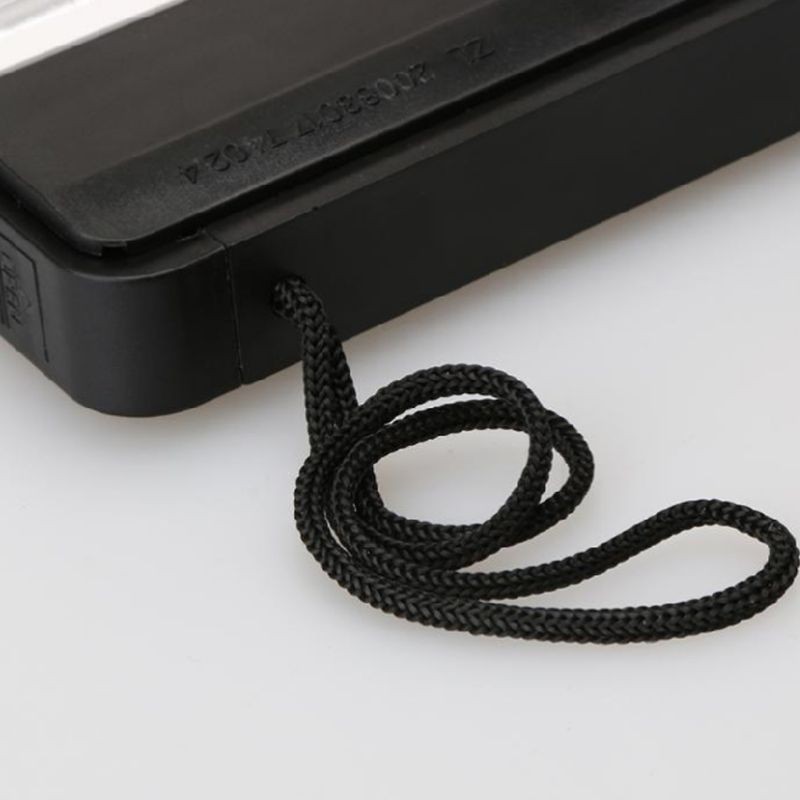 Protable LED Torch Lights Plastic ABS Material LED Flashlights Battery Operated