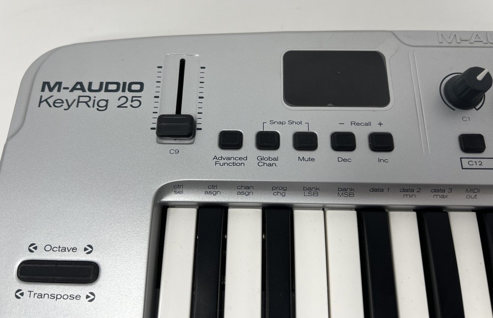 M-AUDIO KEYRIG 25 EASY TO USE 25 NOTE USB KEYBOARD Pre-owned