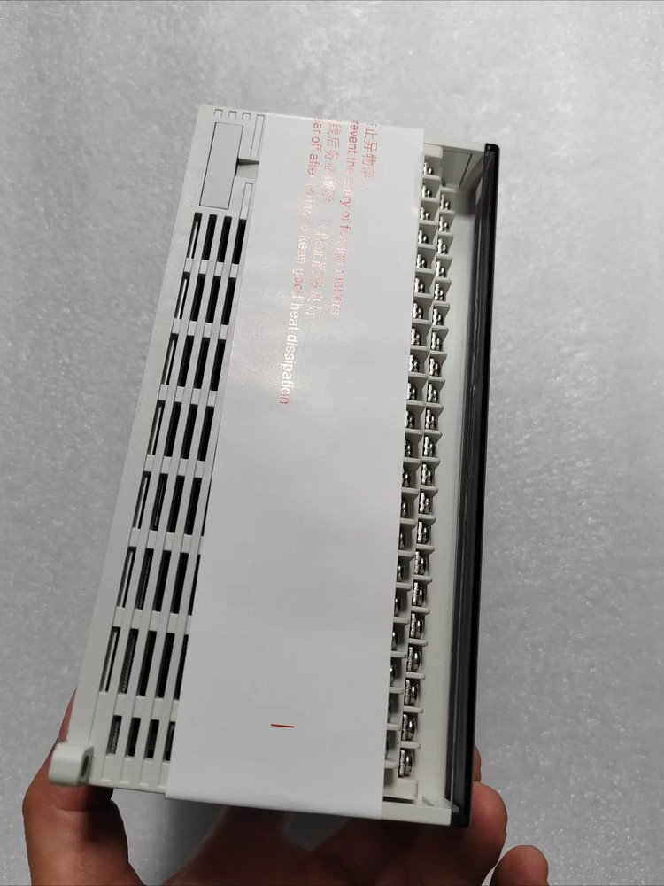 1pcs Xinje XD3-60RT-E Programmable Controller