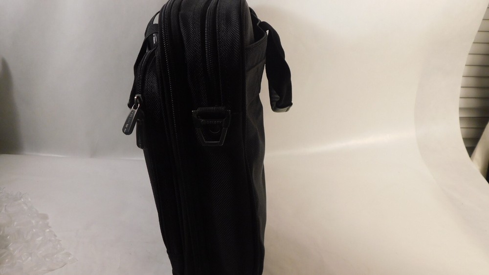 Vintage Delsay computer Brief Messenger bag 15 computer NO STRAP