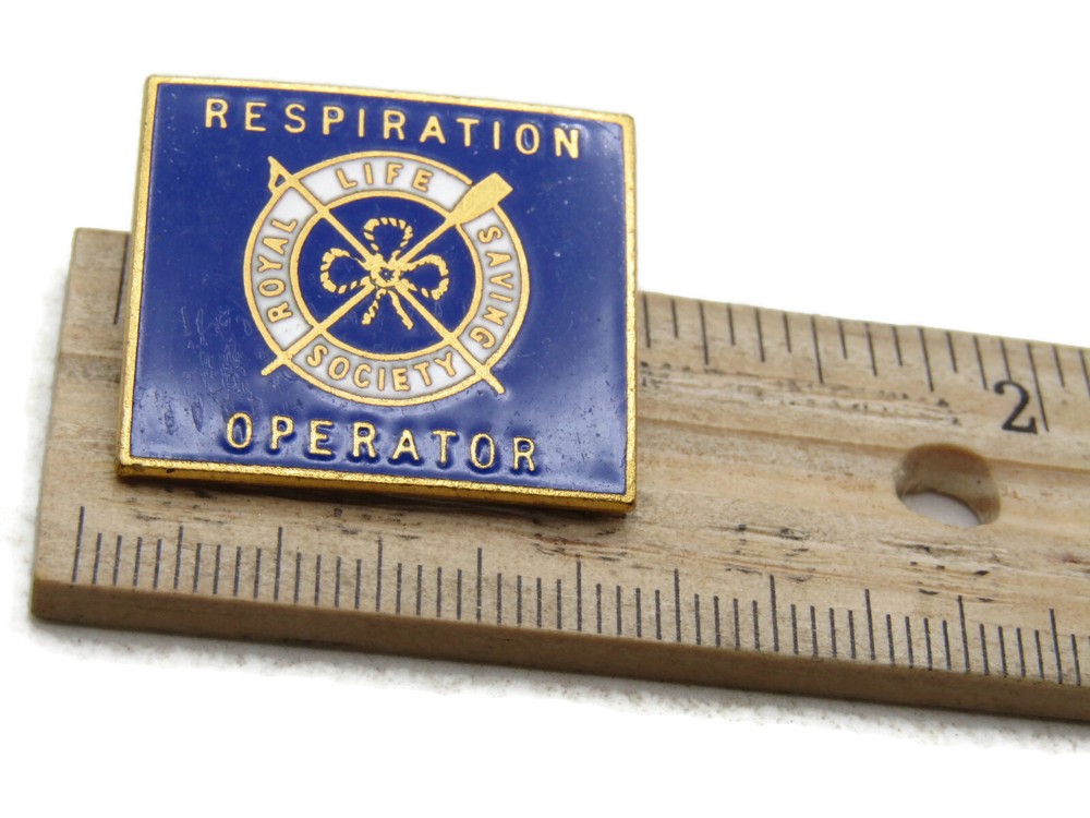 Respiration Operator Pin Blue & Gold Tone