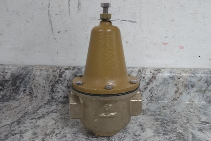 Watts 1 LF 223 1 In NPT x NPT Connection Brass Water Pressure Reducing Valve