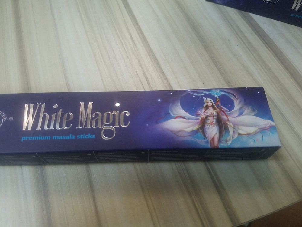 Green Tree White Magic Masala Incense Sticks (Single Pack, 12 Sticks)