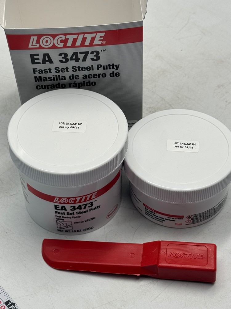 Loctite EA 3473 Fast Set Steel Putty Epoxy Kit 1lb USE BY 9/25