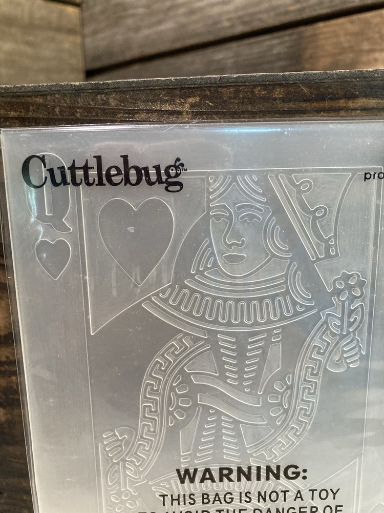 Cuttlebug Embossing Folder “Queen Of Hearts” New 5.5”