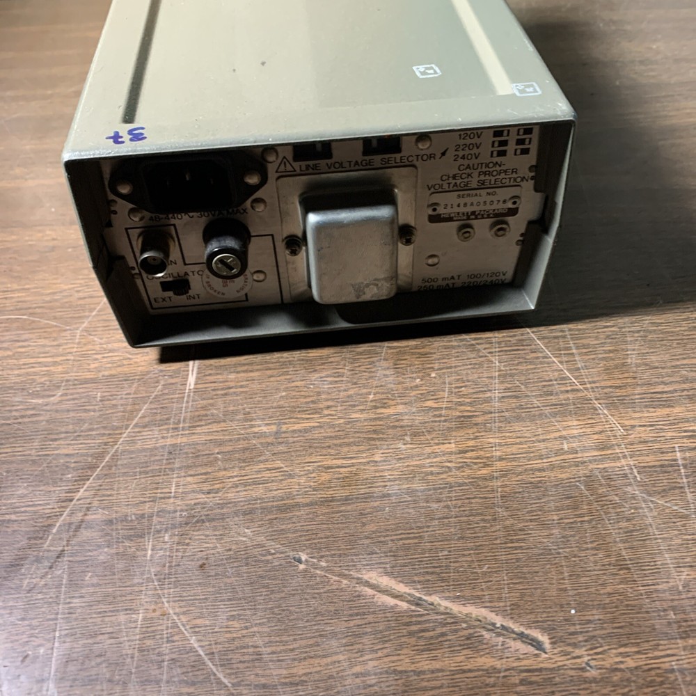 HEWLETT-PACKARD PACKARD 5383A FREQUENCY COUNTER