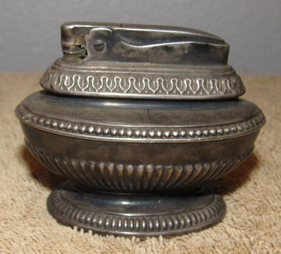 Very Old Ronson Queen Anne Silverplate Table Lighter