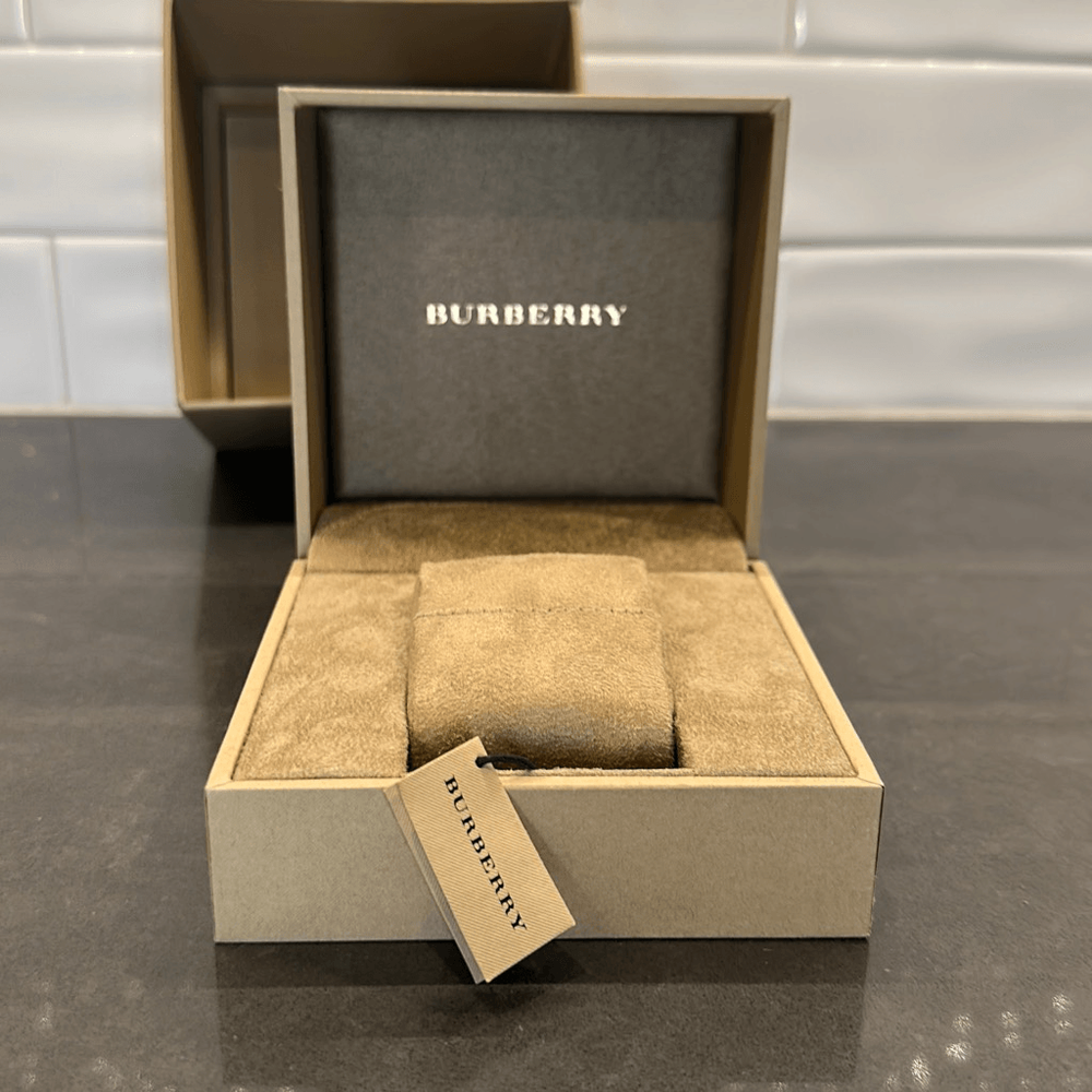 Burberry Watch Presentation Bundle (3 Piece)