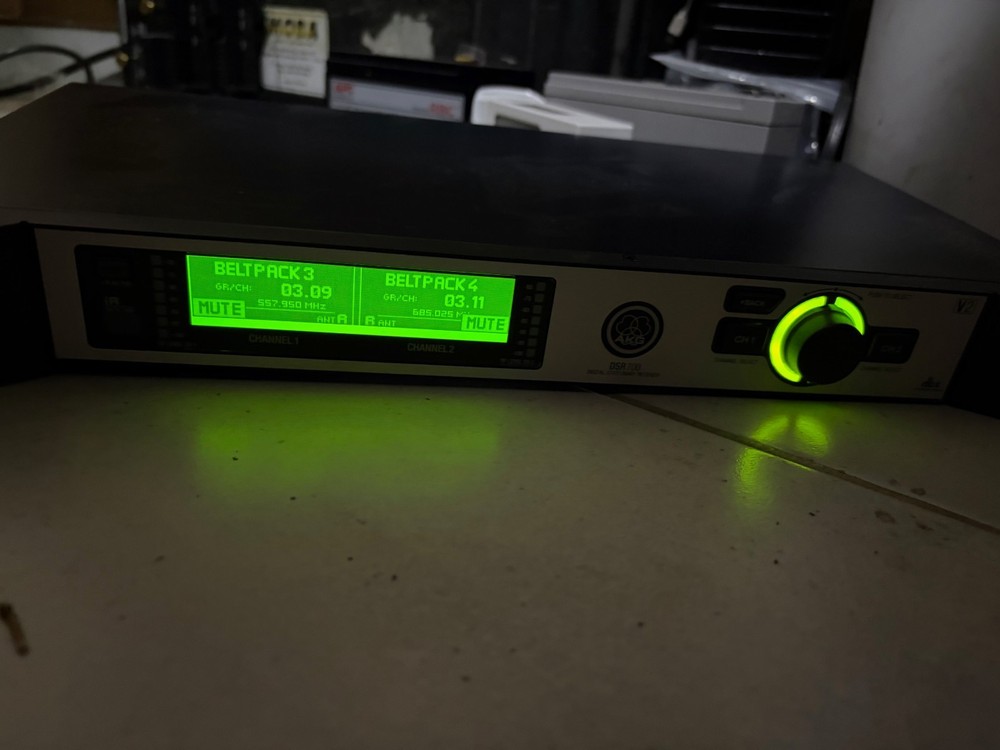 AKG DSR700 Digital Wireless Microphone Receiver System