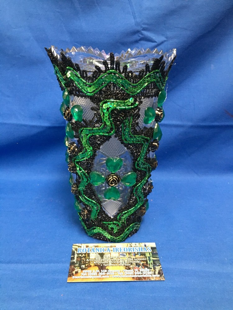 BUCARO PLASTICO DECORADO   PLASTIC VASE PARA OGGUN OGUN  religion yoruba ifa