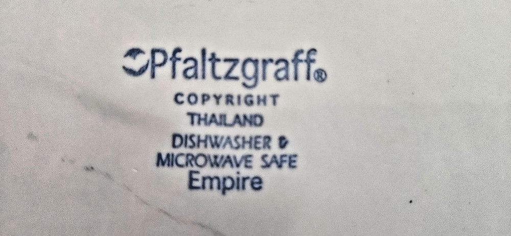 Pfaltzgraff Empire 10 7/8 Inch Dinner Plate