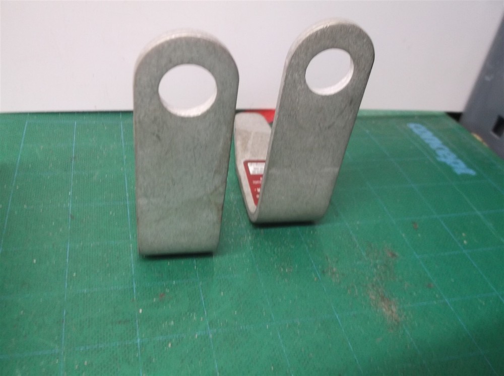 (2) Husky L-Shaped Air Tool Hangers HDA12400