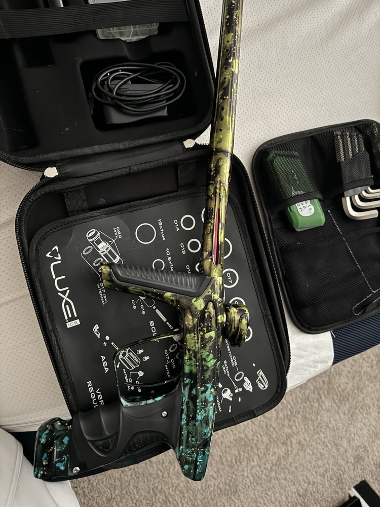 Luxe Ice Special Edition Paintball Marker