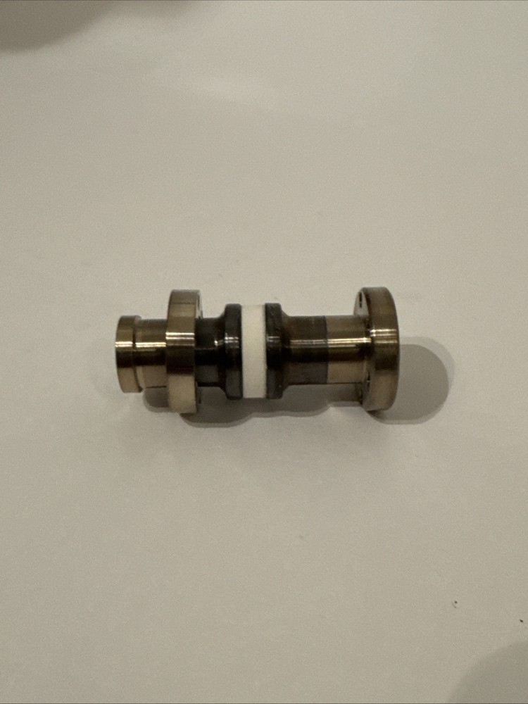 CF 1.33” High Voltage Break Good Knife Edges
