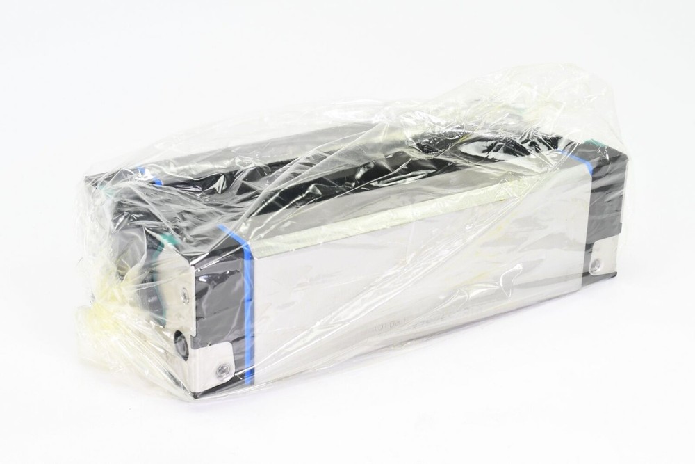 BOSCH REXROTH R18235232X, Roller Runner Block CS