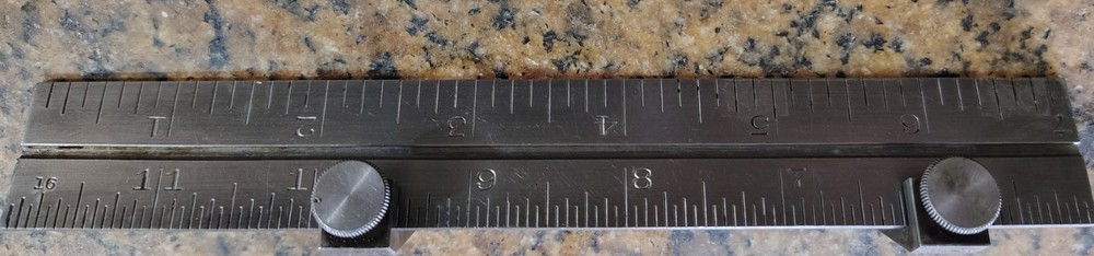 🗽VINTAGE STARRETT ADJUSTABLE KEY SEAT RULE STOPS WITH RULE