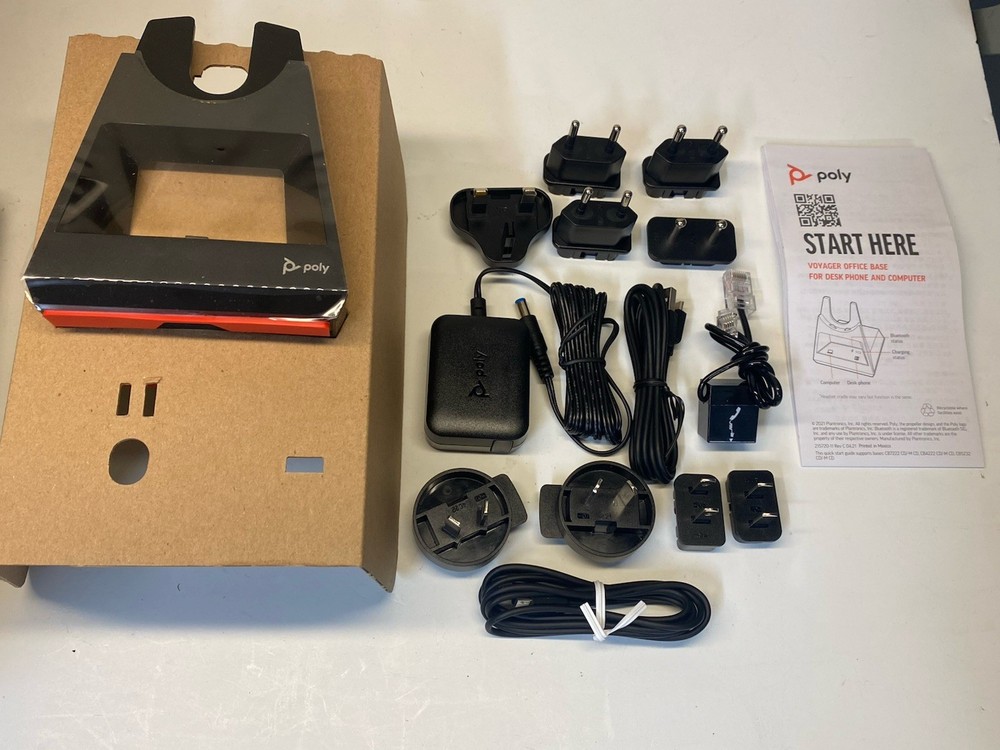 Poly Voyager Focus 2 Office Base Only CB7222-M CD