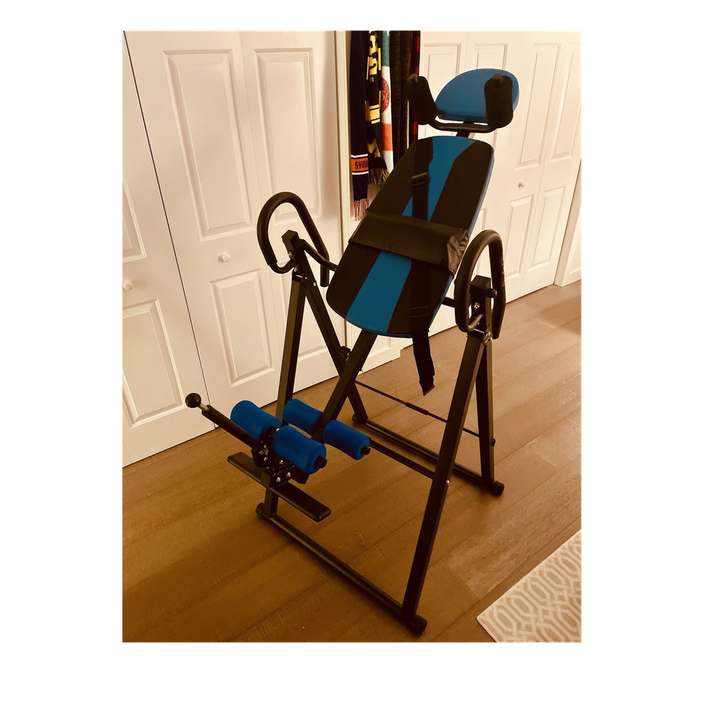 Adjustable Foldable Inversion Table Steel Foam Black Blue for Back Home Use