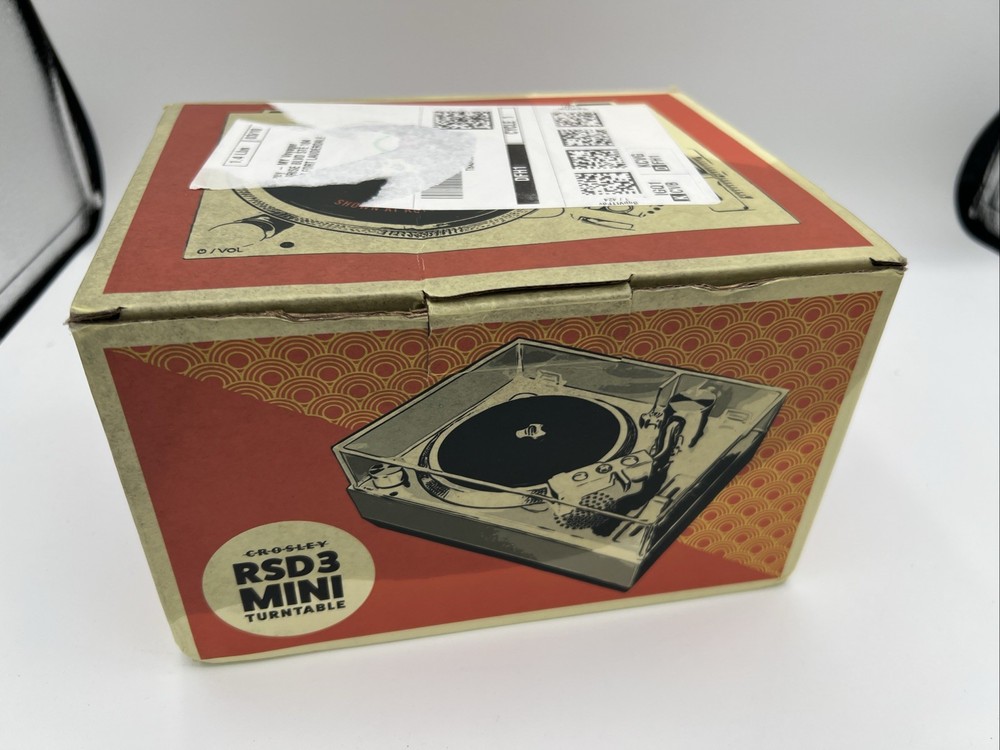 Crosley RSD3 Mini Turntable for Real 3" Records Silver (Single)