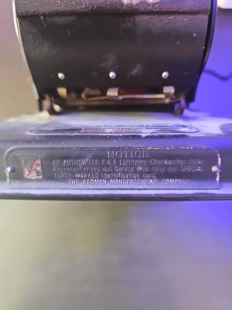 The F And E Series 800 Lightning Check Writer