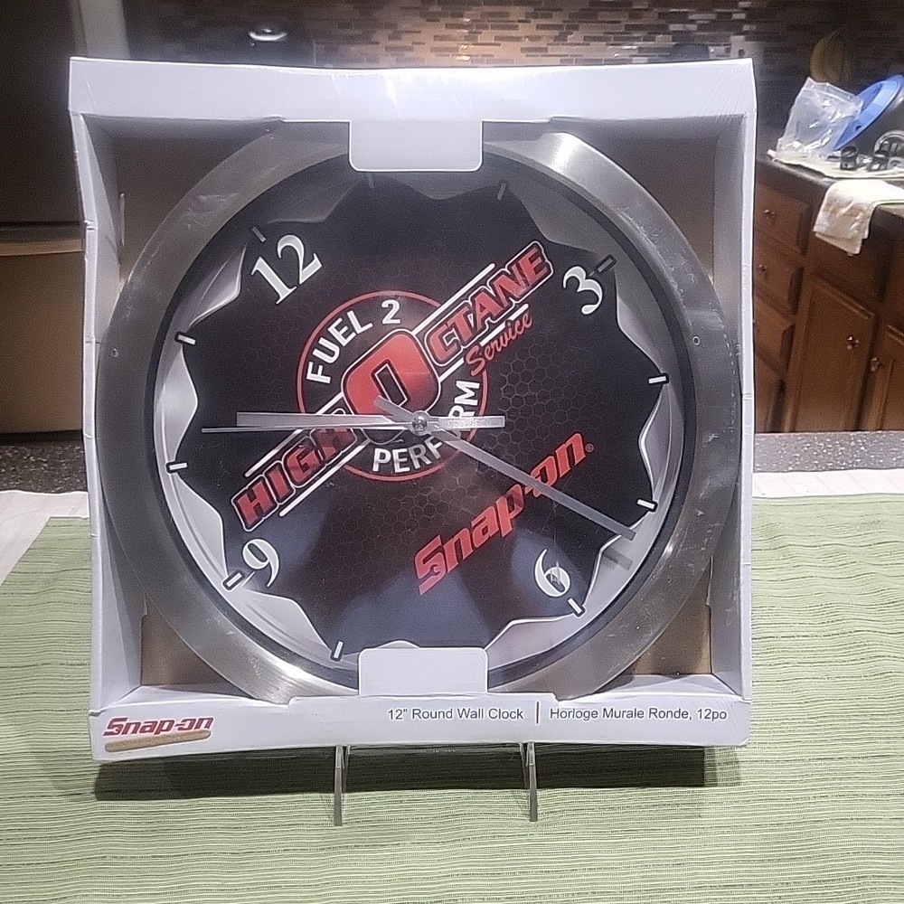 Snap-On Tools "High Octane" Round 12" Wall Clock *MIP*