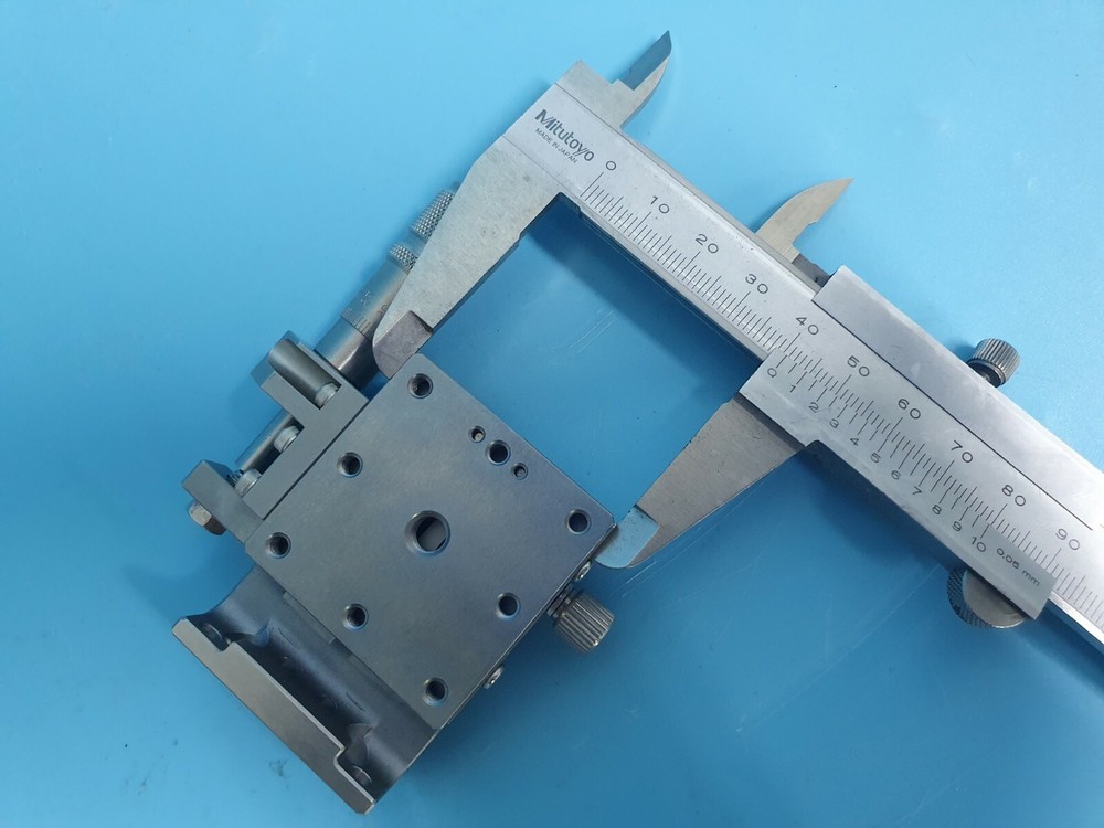 OptoSigma X,Y 2axis Linear Stage 40mm 1ea & Z axis Linear Stage 40mm 2ea
