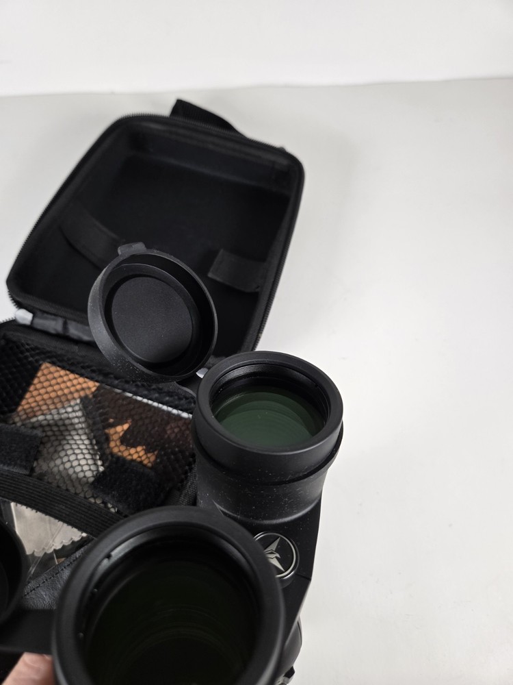 Wingspan Optics Waterproof 8×42 ED Phase Coating With a Case