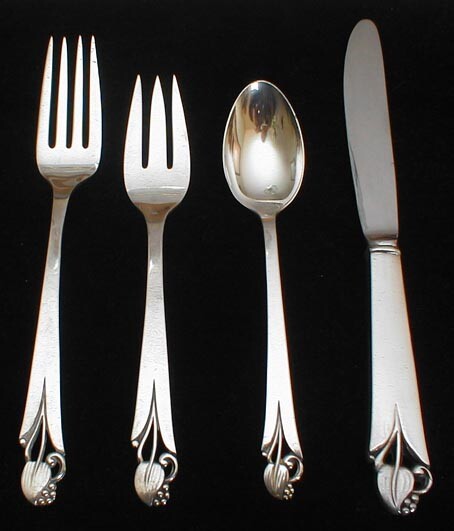 Frank Smith WOODLILY 4 pc. place setting