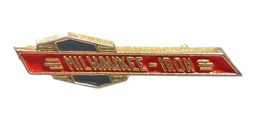 Milwaukee Iron Motorcycle Pin B15