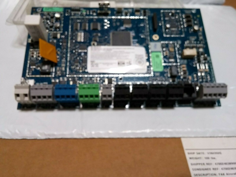 DSC HS3128 PCB Residential Burglar Alarm Controller