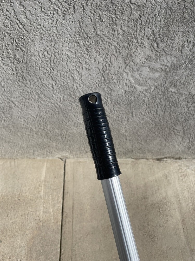 TELESCOPIC EXTENSION POLE-Paint Roller, Gutter Cleaning, Hanging Lights DOCAPOLE